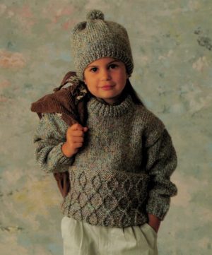 Patons 1020 - Child's Jumper & Hat