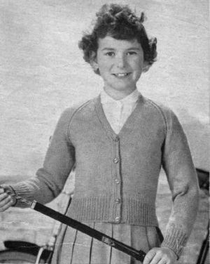 P&B Wools 518 - Girls Quickerknit Raglans - Image 2