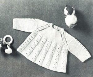 Patons 180 - Baby Scene - 15 designs of Knitting and Crochet for Tinies and Toddlers - Image 27