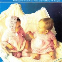 Patons 180 - Baby Scene - 15 designs of Knitting and Crochet for Tinies and Toddlers