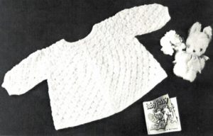 Patons 180 - Baby Scene - 15 designs of Knitting and Crochet for Tinies and Toddlers - Image 5
