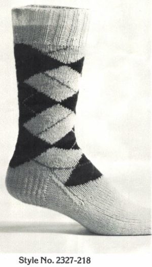 Bernat Book No 218 - On Your Toes! - Image 3