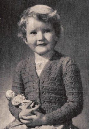 Patons Knitting Book No R.20 - Family Knits - Image 5