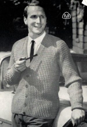 Patons Knitting Book 618 - Men's Knitwear - Image 9
