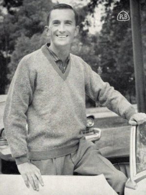 Patons Knitting Book 618 - Men's Knitwear - Image 5