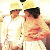 Patons 571 - Knits in Bluebell