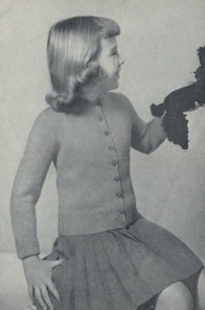Patons 322 - 4-ply classics for 4 to 9 year olds - Image 3