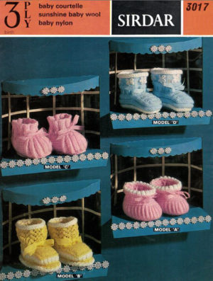 Sirdar 3017 - Baby's Bootees