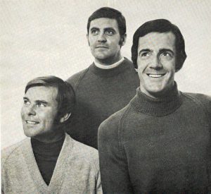 Patons 105 - Raglan Jumpers for Men - Image 4
