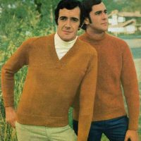 Patons 105 - Raglan Jumpers for Men