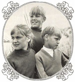 Patons 108 - Girls and Boys Jumpers - Image 9