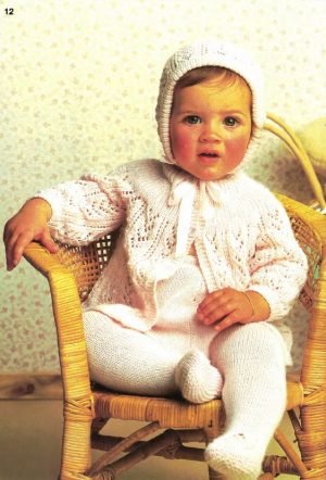 Patons 649 - Royal Babies - Image 3
