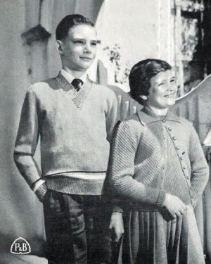 Patons 538 - Knits for all the family - Image 2