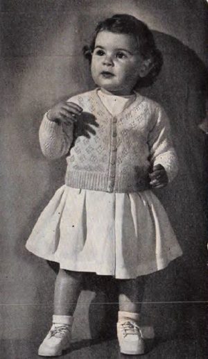 Patons R17 Knitting Book - Specially Requested Reprints - Image 25