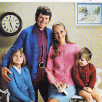 Templeton 1573 - Family Cardigans