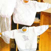 Sirdar 3725 - Sweater and Pants