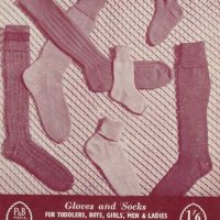 Patons C11 - Gloves and Socks - pi - front cover.pdf