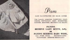 Patons R15 - Six Layettes - gi - Pam