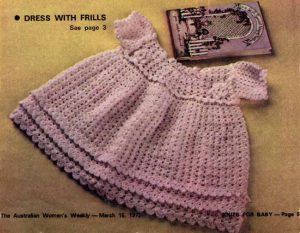 WW 15031972 - knits for baby - gi - dress with frills