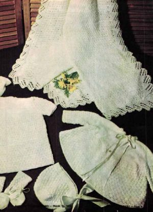 WW 15031972 - knits for baby - gi - knitted layette